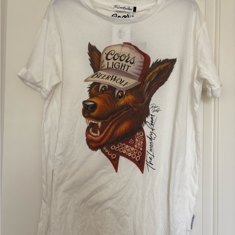 Coors Light Beerwolf Graphic T-Shirt